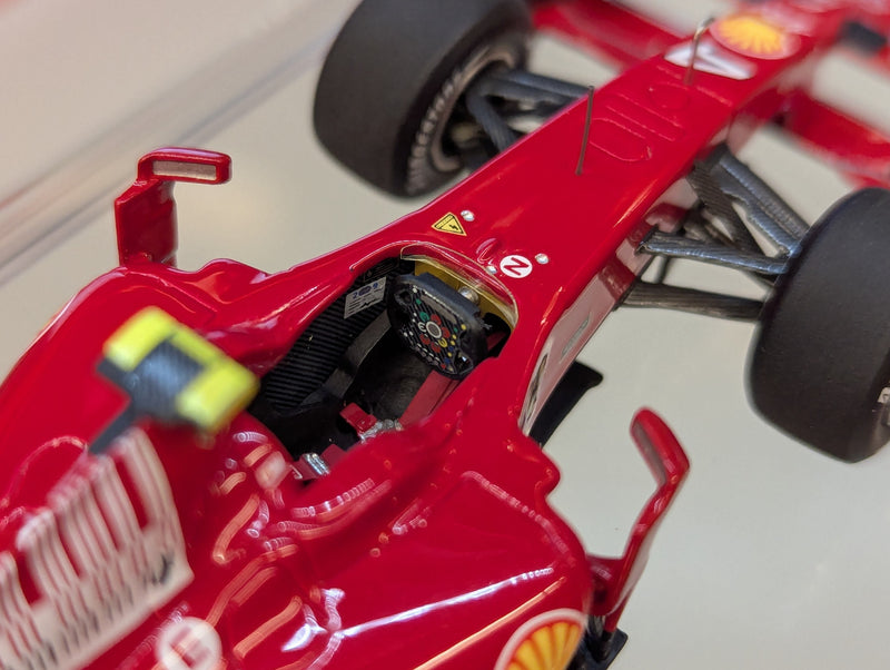 Carica immagine in Galleria Viewer, Tameo 1/43 Ferrari F60 Belgian GP 2009 Winner Kimi Raikkonen TB024 - Used
