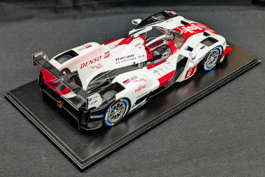 Spark model 1/18 Toyota GR010 Hybrid #8 Gazoo Racing 2nd 24H Le Mans 2023 - Used