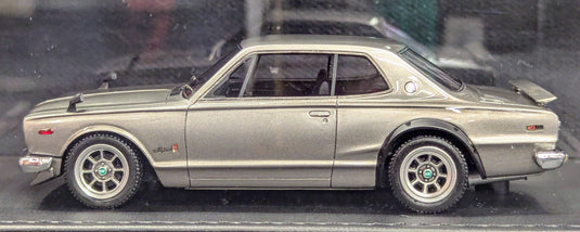 ignition model 1/43 Nissan Skyline 2000 GT-R (KPGC10) Silver IG0008 - Used