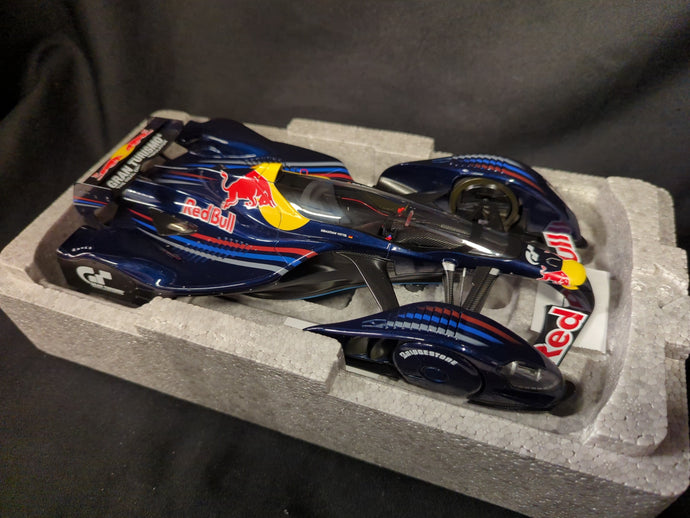 AUTOart Signature 1/18 Gran Turismo Red Bull X2010 S. Vettel 18108 - Used