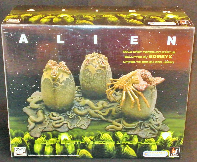 Attakus Blister Cold Cast Porcelain Statue Alien Birth (3 Eggs & 1 Face Hugger) - Used