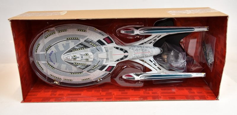 Load image into Gallery viewer, Diamond Select Starship Legends USS Enterprise NCC-1701-E Nemesis ver - Used

