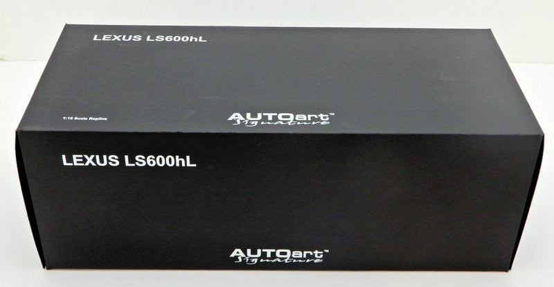 Load image into Gallery viewer, AUTOart Signature 1/18 Lexus LS600hL White Pearl Crystal Shine Black 78843 - Used

