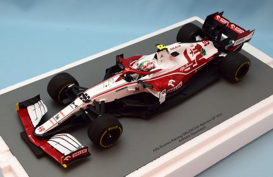 Spark Minimax 1/18 Alfa Romeo Racing ORLEN C41 #99 Bahrain GP 2021 18S579 - Used