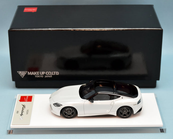 Eidolon 1/43 Nissan Fairlady Z (RZ34) 2023 Prism White Super Black EM648E - Used