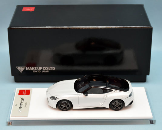 Eidolon 1/43 Nissan Fairlady Z (RZ34) 2023 Prism White Super Black EM648E - Used