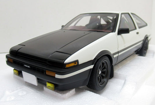 AUTOart 1/18 Toyota Sprinter Trueno (AE86) Project D Final Version 78799 - Used