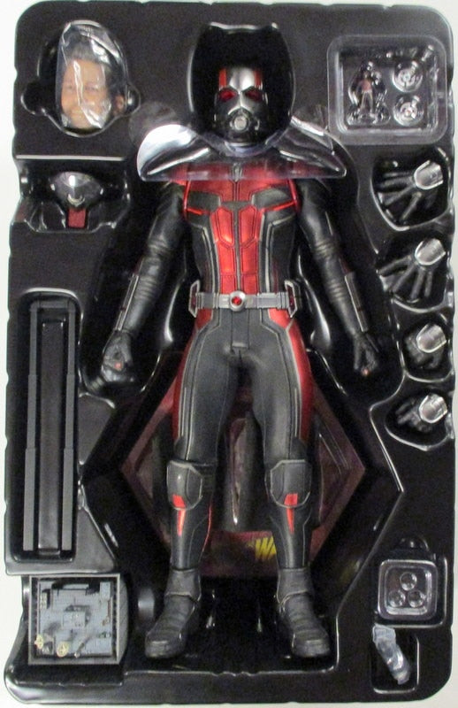 Hot Toys Movie Masterpiece Ant-Man MMS497 - Used