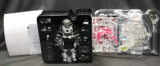Mezco Toyz One:12 Collective Krig: The Pale Driver - Used