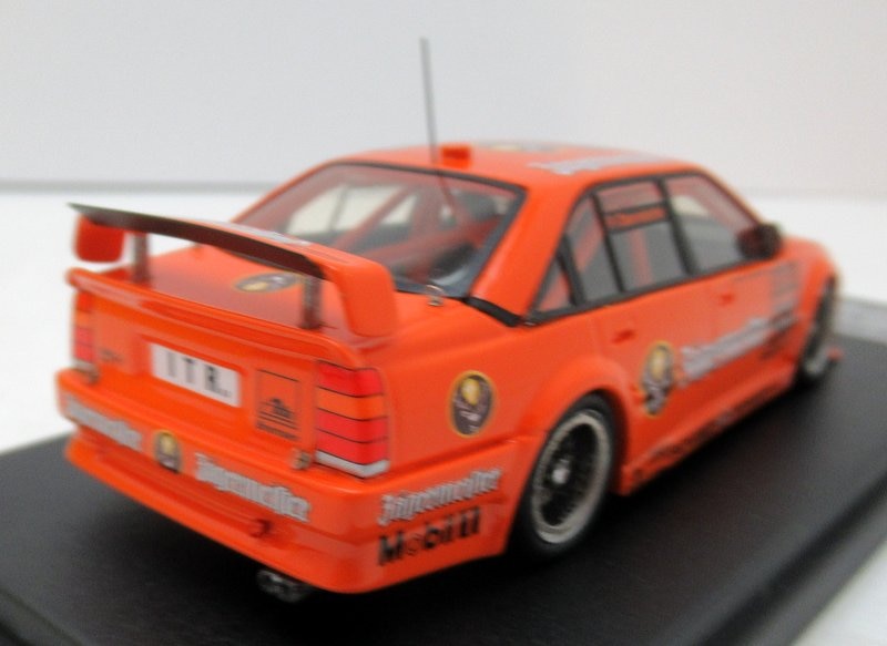 Carica immagine in Galleria Viewer, Scala 43 1/43 Opel Omega Jagermeister - Used
