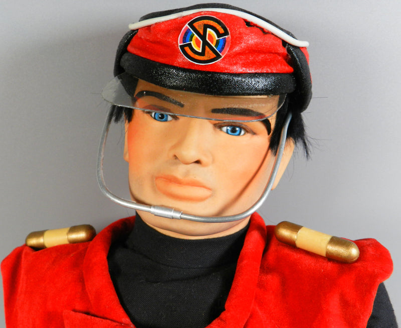 Carica immagine in Galleria Viewer, Engrish Classic Porcelain Doll Collection Captain Scarlet 14-Inch - Used
