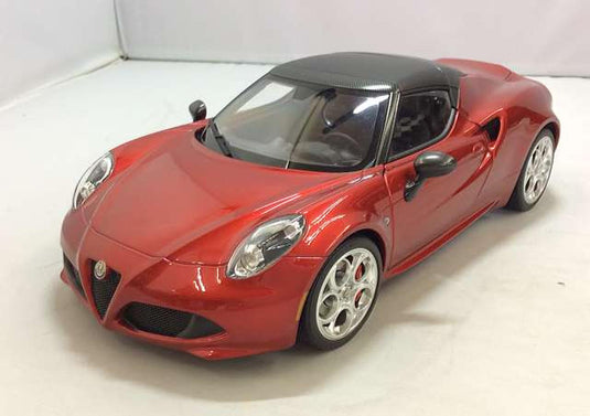 AUTOART Alfa Romeo 4C Spider 1/18 (Doors/Engine Hood Open, Bonnet Closed)– Used