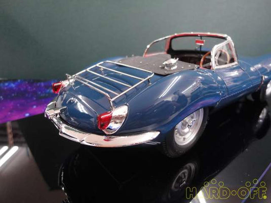 AMALGAM 1/18 Jaguar XKSS Scale Model Car– Used