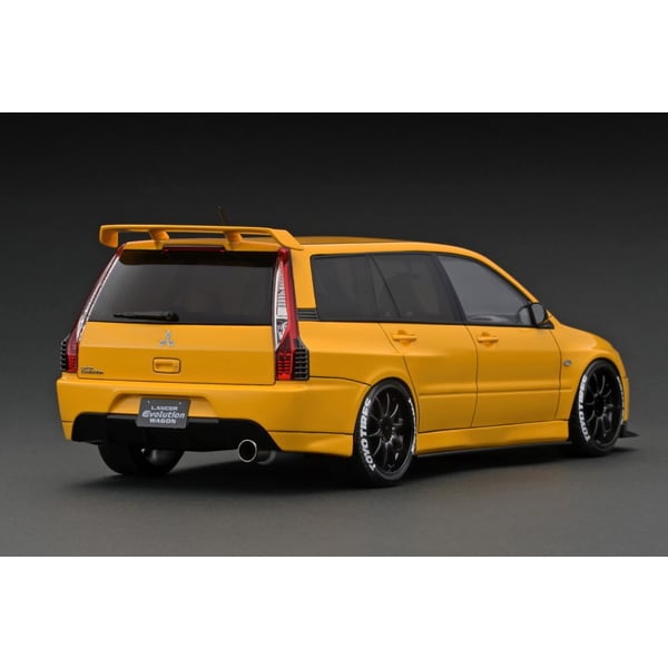 Chargez l&#39;image dans la visionneuse de la galerie, Pre-order ignition modelIG2773 1/18 Mitsubishi Lancer Evolution Wagon CT9W Yellow
