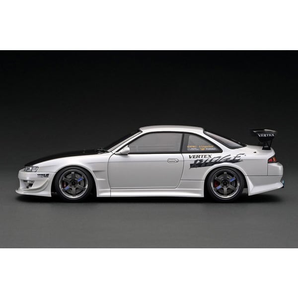 Load image into Gallery viewer, ignition modelIG3081 1/18 VERTEX S14 Silvia Pearl White With Engine
