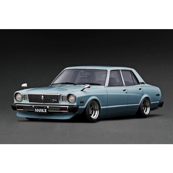 Carica immagine in Galleria Viewer, Pre-order ignition modelIG3432 1/18 Toyota MarkII Sedan Grande MX41 Light Blue Metallic
