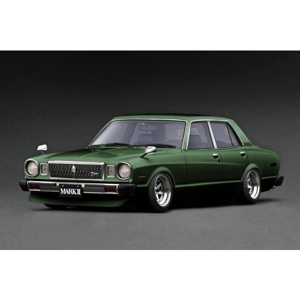 Chargez l&#39;image dans la visionneuse de la galerie, Pre-order ignition modelIG3429 1/18 Toyota MarkII Sedan Grande MX41 Green Metallic
