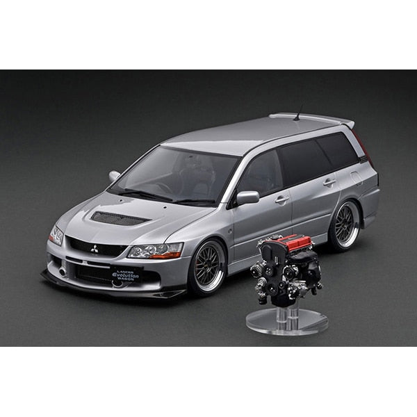 Load image into Gallery viewer, Pre-order ignition modelIG2769 1/18 Mitsubishi Lancer Evolution Wagon CT9W Silver With Engine
