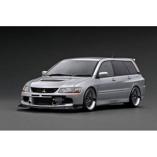 Pre-order ignition modelIG2769 1/18 Mitsubishi Lancer Evolution Wagon CT9W Silver With Engine