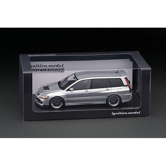 Pre-order ignition modelIG2769 1/18 Mitsubishi Lancer Evolution Wagon CT9W Silver With Engine