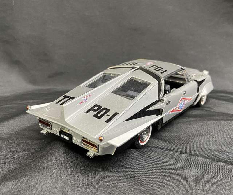 Cargue la imagen en el visor de la galería, UNIFIVE TDF-PO1 [TDF-PO1] Ultra Garrison Pointer Amphibious Car Model Vehicle– Used
