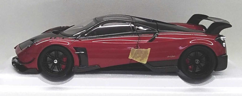 Cargue la imagen en el visor de la galería, AUTOart 78276 1/18 Pagani Huayra BC Scale Car– Used
