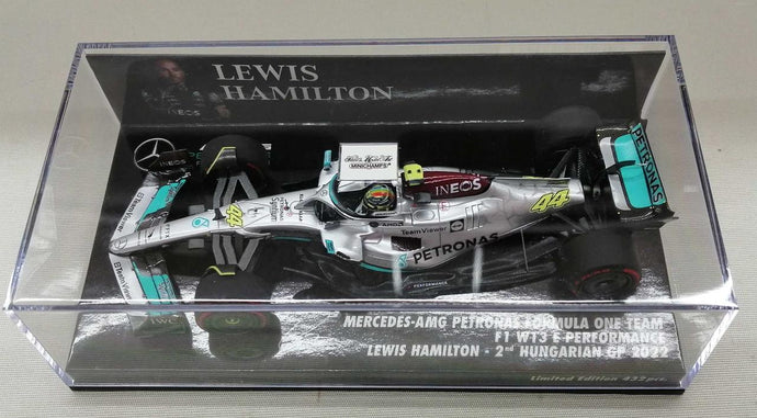 MINICHAMPS Mercedes AMG Petronas Formula One Team F1 1/43 Scale Car– Used