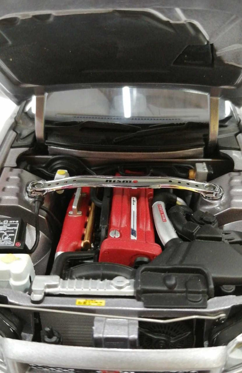 Load image into Gallery viewer, AUTOART Nismo Skyline GT-R R34 S-TUNE 1/18 Scale Car– Used
