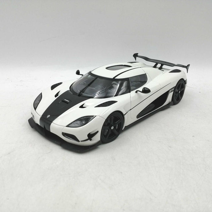 AUTOart 1/18 Koenigsegg Agera RS Scale Model Car– Used