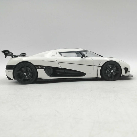 AUTOart 1/18 Koenigsegg Agera RS Scale Model Car– Used