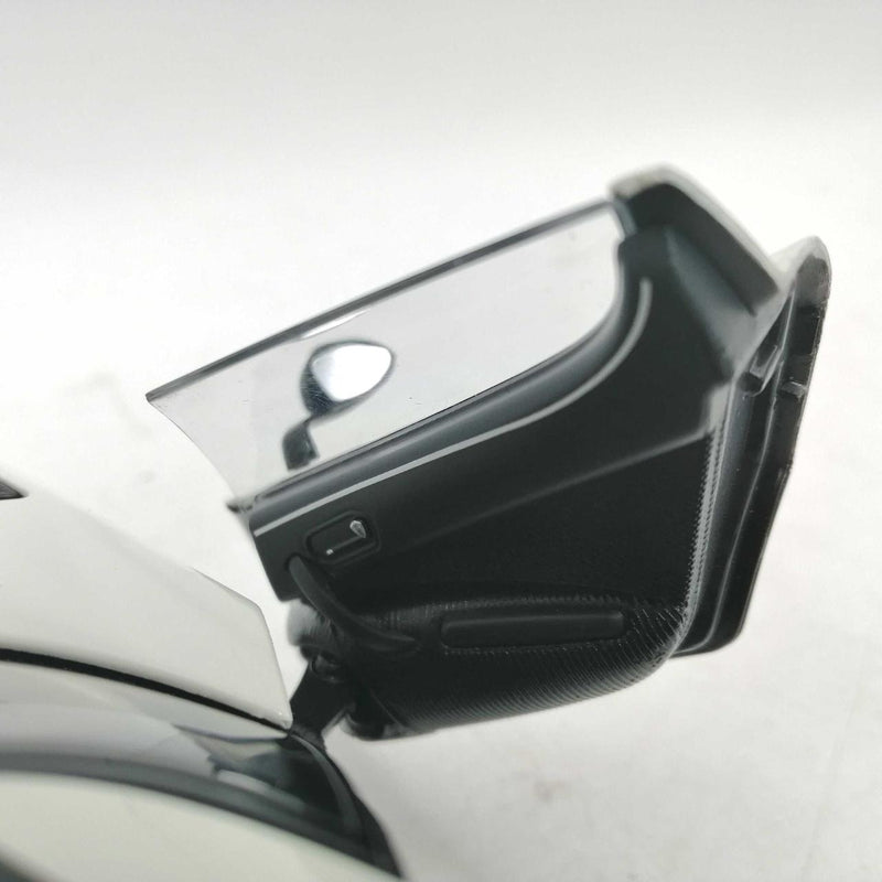 Laden Sie das Bild in Galerie -Viewer, AUTOart 1/18 Koenigsegg Agera RS Scale Model Car– Used
