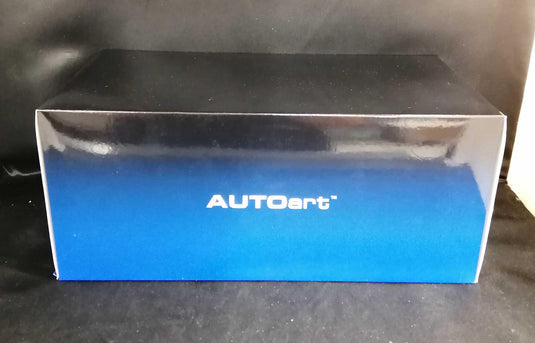 AUTOART TOYOTA CELICA LIFTBACK 2000GT 1/18 Diecast Car– Used
