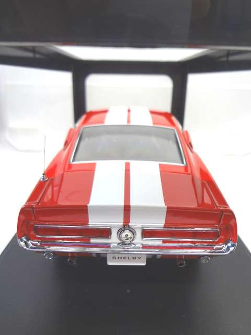 Laden Sie das Bild in Galerie -Viewer, AUTOart &quot;MILLENNIUM&quot; 1/18 1967 Shelby Mustang GT500 (Red/White) Scale Car– Used
