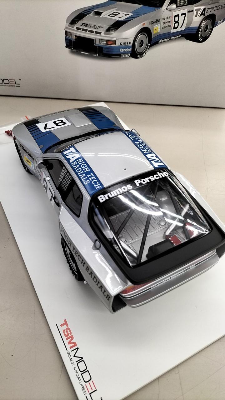 Cargue la imagen en el visor de la galería, TSM Porsche 924 GTR 1/18 Scale Model Car– Used
