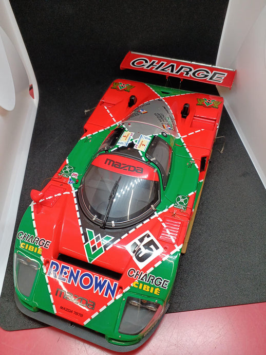 AUTOART MAZDA 787B 1/18 Diecast Car– Used