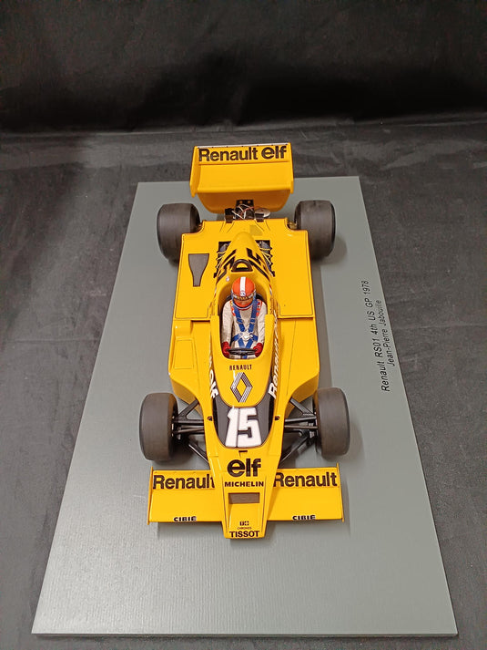 MINIMAX SPARK 18S371 Porsche 911 RSR 1/18 Scale Model Car– Used
