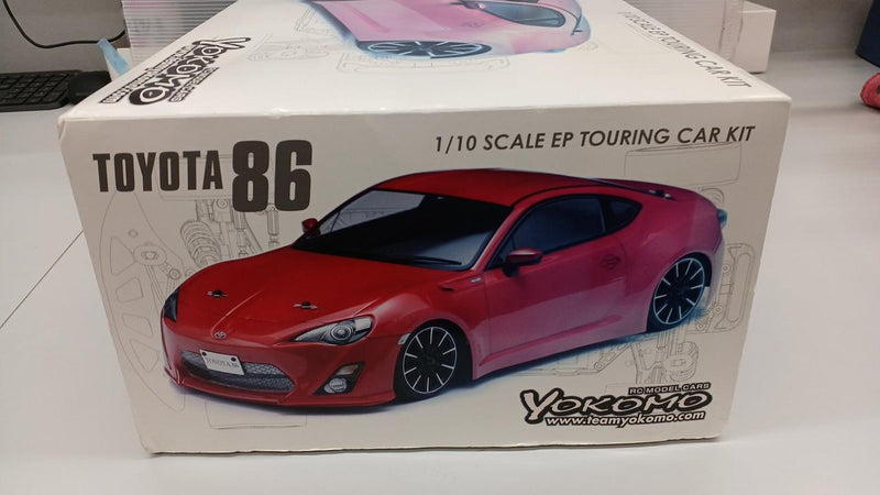 Carica immagine in Galleria Viewer, YOKOMO 1/10 TOYOTA 86 - Used
