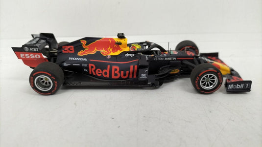 MINICHAMPS 1/43 Aston Martin Red Bull Racing RB15– Used