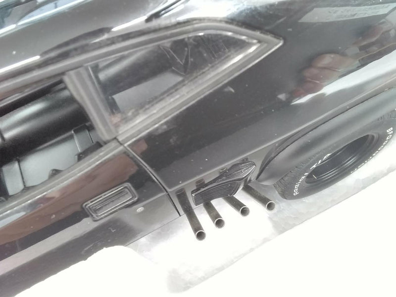 Laden Sie das Bild in Galerie -Viewer, AUTOart &quot;Mad Max&quot; Black Interceptor Upgraded Version 1/18 Scale– Used
