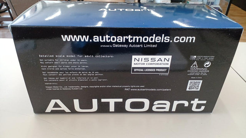 Carica immagine in Galleria Viewer, AUTOart 77460 1/18 Nismo R34 GT-R Z-TUNE (Bayside Blue)– Used
