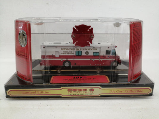 CODE 3 COLLECTIBLES 1/64 MILWAUKEE FIRE DEPARTMENT Diecast Model– Used