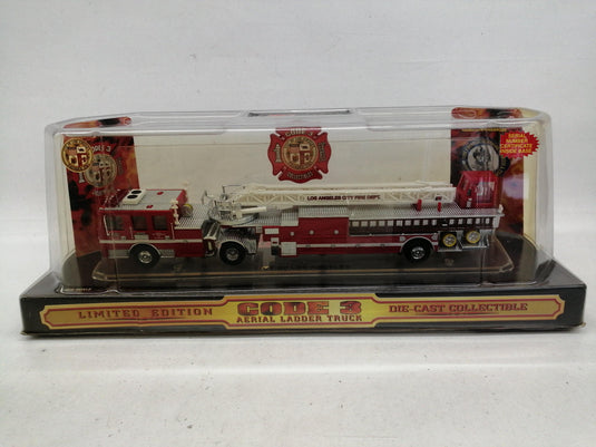 CODE 3 1/64 CITY OF LOS ANGELES AERIAL LADDER Diecast Model– Used