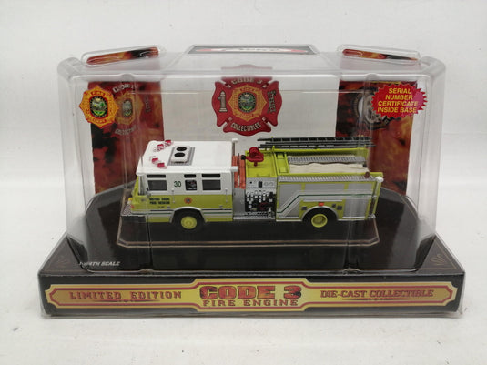 CODE 3 1/64 METRO DADE COUNTY FIRE RESCUE Diecast Model– Used