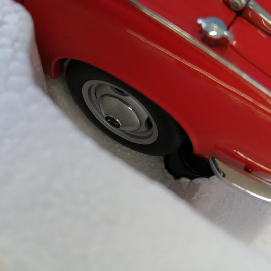 AUTOart 1/18 Honda S800 Scale Model Car– Used