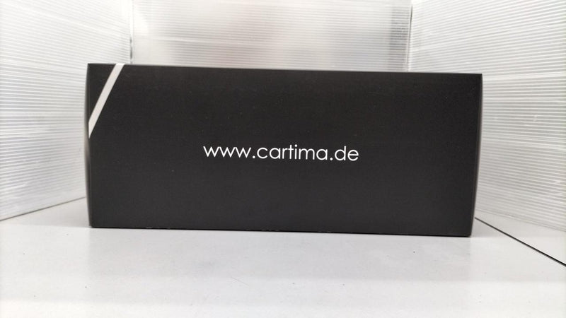 Laden Sie das Bild in Galerie -Viewer, AR.TIMA 1/18 Porsche 911 S/T Scale Model Car– Used
