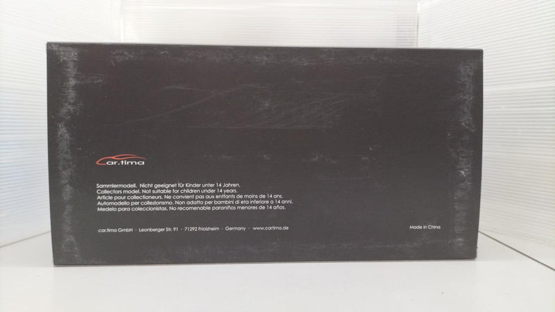 Laden Sie das Bild in Galerie -Viewer, AR.TIMA 1/18 Porsche 911 S/T Scale Model Car– Used
