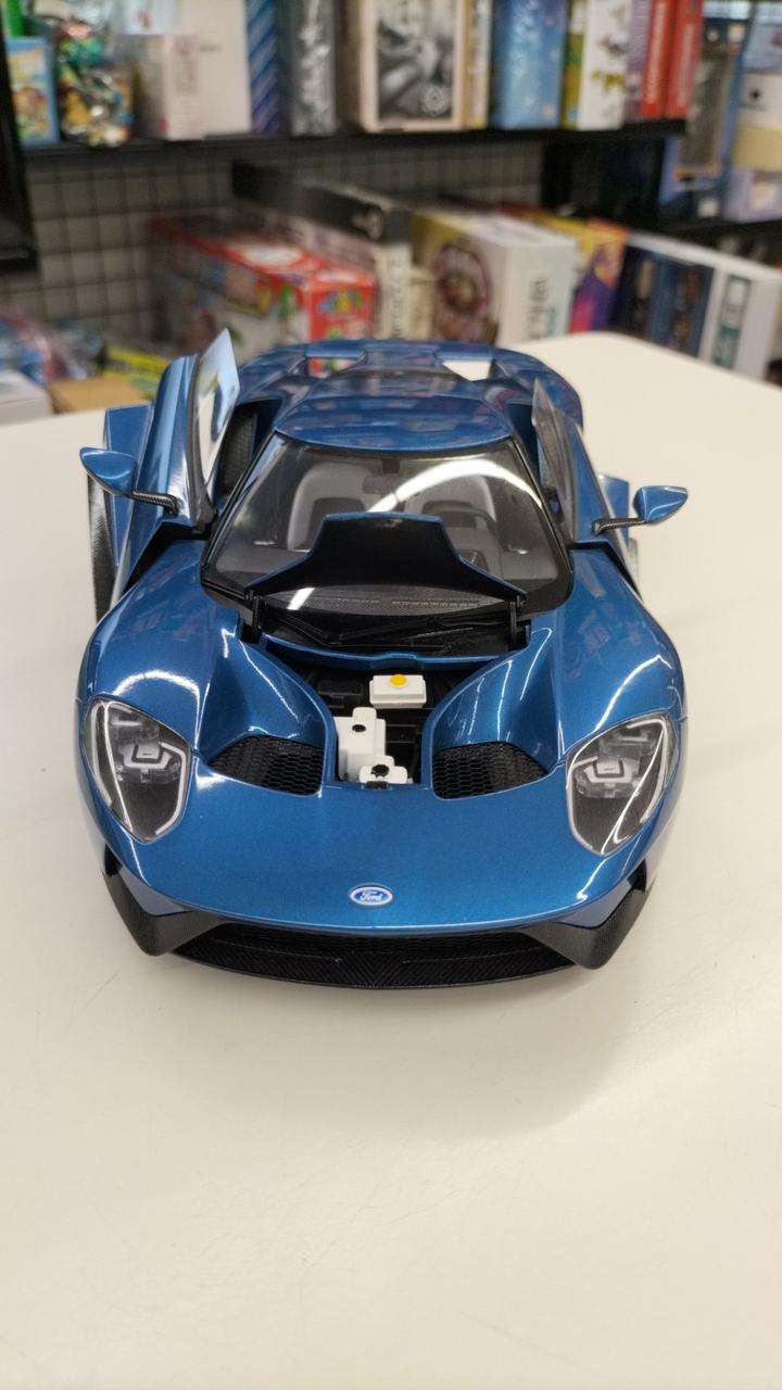 Carica immagine in Galleria Viewer, AUTOart 1/18 Ford GT 2017 (Metallic Blue) Diecast Car– Used

