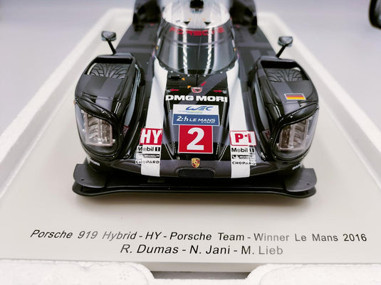SPARK Porsche 919 Hybrid Le Mans 2016 1/18 Diecast Car– Used