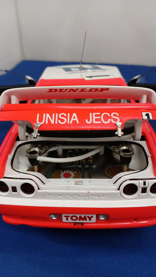 AUTOart Skyline GT-R R32 UNISIA JECS 1/18 Diecast Car– Used