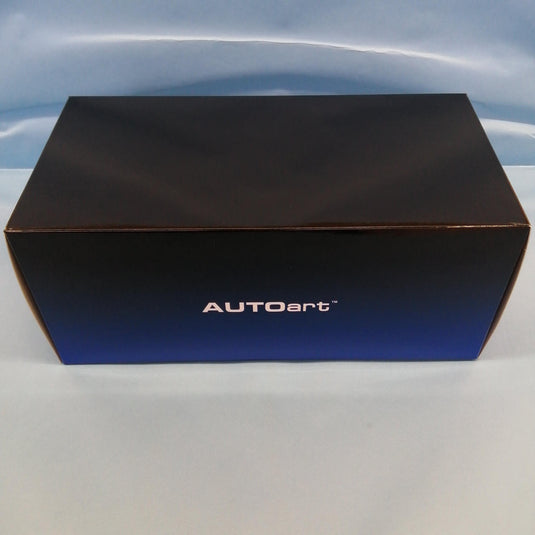AUTOart 77464 1/18 Nismo R34 GT-R Z-TUNE Scale Car– Used